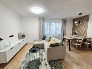 Prodej bytu 3+kk, Pardubice - Zelené Předměstí, Sokolovská, 66 m2