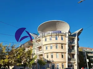 Pronájem garážového stání, Olomouc, Wellnerova, 14 m2