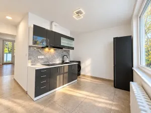 Pronájem bytu 3+1, Praha - Letňany, Tupolevova, 72 m2
