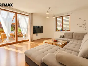 Prodej rodinného domu, Rybitví, Jiráskova, 155 m2