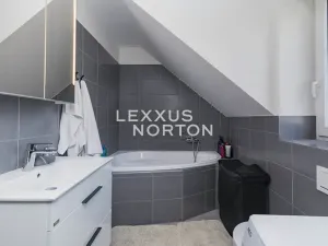 Pronájem rodinného domu, Postřižín, Kozomínská, 130 m2