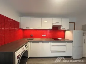 Pronájem bytu 2+kk, Zlín, Nad Vývozem, 54 m2