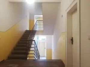 Pronájem bytu 2+1, Praha - Bubeneč, U zeměpisného ústavu, 49 m2