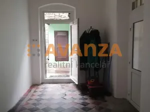 Prodej komerční nemovitosti, Děčín, 1000 m2