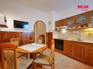 Prodej bytu 3+1, Senice na Hané, Vodní, 79 m2