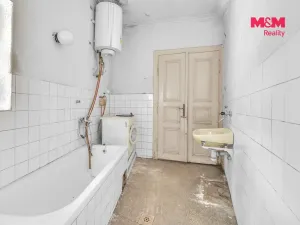 Prodej rodinného domu, Nové Hrady, 500 m2