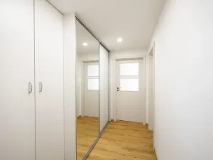 Prodej bytu 2+kk, Praha - Lhotka, K Novému dvoru, 64 m2