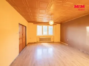 Prodej bytu 3+1, Nýrsko, Klatovská, 88 m2