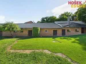 Prodej vícegeneračního domu, Horoměřice, U Chundelů, 194 m2
