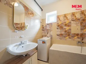 Prodej činžovního domu, Hazlov, 450 m2