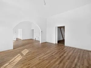 Prodej vily, České Budějovice, Chelčického, 489 m2