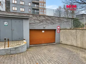 Prodej garážového stání, Praha, Velká skála, 11 m2