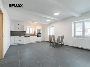 Pronájem rodinného domu, Horní Lukavice, 173 m2