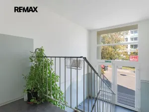 Prodej bytu 3+kk, Praha - Újezd nad Lesy, Žárovická, 89 m2