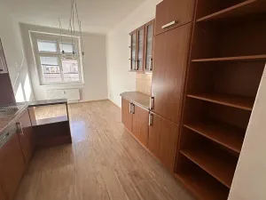 Pronájem bytu 3+1, Praha - Bubeneč, Čs. armády, 118 m2