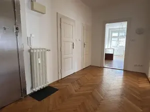 Pronájem bytu 3+1, Praha - Bubeneč, Čs. armády, 118 m2