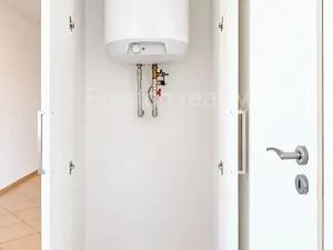 Pronájem bytu 2+kk, Praha - Nusle, Zdaru, 38 m2
