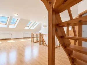 Prodej bytu 4+1, Praha - Vinohrady, Francouzská, 140 m2