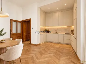 Prodej bytu 2+1, Praha - Smíchov, Štefánikova, 93 m2