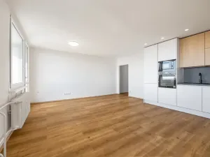 Prodej bytu 3+kk, Praha - Prosek, Litvínovská, 74 m2