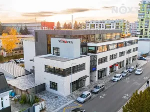 Pronájem obchodního prostoru, Pardubice, Na Spravedlnosti, 110 m2