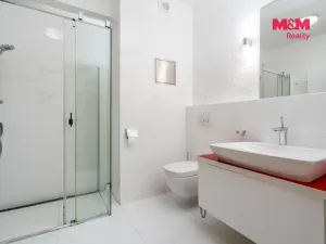 Prodej bytu 2+kk, Praha - Kyje, Sicherova, 64 m2