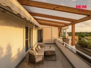 Prodej bytu 2+kk, Praha - Kyje, Sicherova, 64 m2