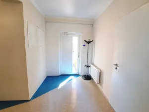 Pronájem kanceláře, Zlín, Pod Vodojemem, 180 m2