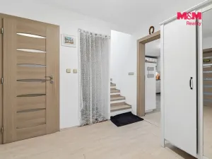Prodej rodinného domu, Polní Voděrady, 237 m2