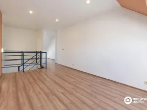Pronájem obchodního prostoru, Ivančice, Jana Schwarze, 100 m2