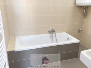 Pronájem bytu 2+kk, Praha - Libeň, Braunerova, 50 m2
