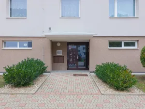 Prodej bytu 3+1, Jičín, Na jihu, 73 m2