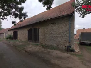 Pronájem skladu, Morašice, 303 m2