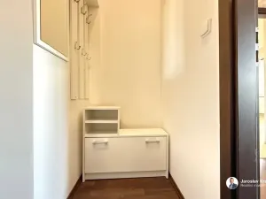 Pronájem bytu 2+kk, Železnice, Tyršova, 42 m2