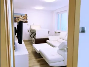 Pronájem bytu 4+1, Praha - Modřany, Hřebíkova, 92 m2
