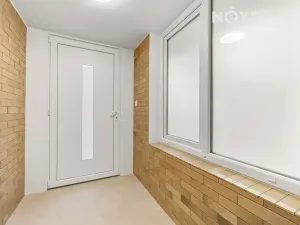 Prodej bytu 1+kk, Praha - Kyje, Vajgarská, 34 m2