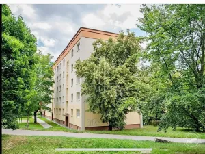 Pronájem bytu 2+1, Praha - Malešice, Káranská, 59 m2