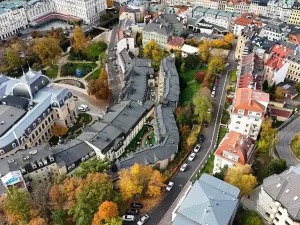 Prodej bytu 4+1, Karlovy Vary, Tylova, 182 m2