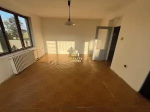 Prodej rodinného domu, Slavětín, 260 m2