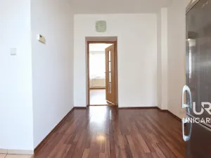 Pronájem bytu 2+kk, Brno - Komárov, Jeneweinova, 45 m2