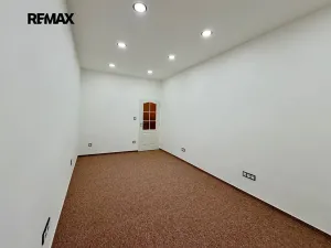 Pronájem bytu 2+1, Plzeň, Sladkovského, 50 m2