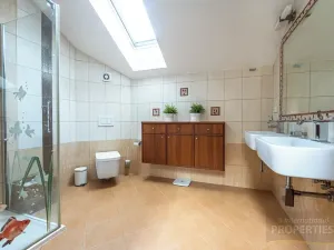 Prodej rodinného domu, Hostivice, U Lindbetonky, 245 m2