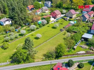 Prodej pozemku pro bydlení, Kvášňovice, 745 m2
