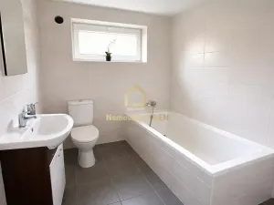 Pronájem bytu 2+kk, Ostrava, Stromovka, 36 m2