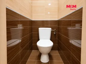 Pronájem kanceláře, Úvaly, 208 m2