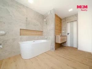 Prodej bytu 3+kk, Ostrava - Poruba, Josefa Skupy, 66 m2