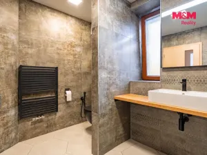 Prodej rodinného domu, Lužnice, 180 m2