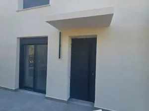 Prodej bytu 4+kk, Nea Irakleia, Řecko, 72 m2