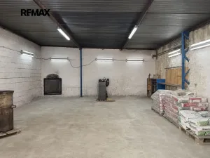 Pronájem skladu, Valtice, Mikulovská, 620 m2