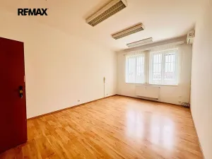 Pronájem kanceláře, Kyjov, Jungmannova, 22 m2